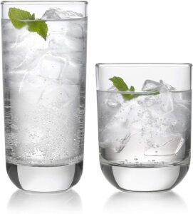 plastic drinking glasses